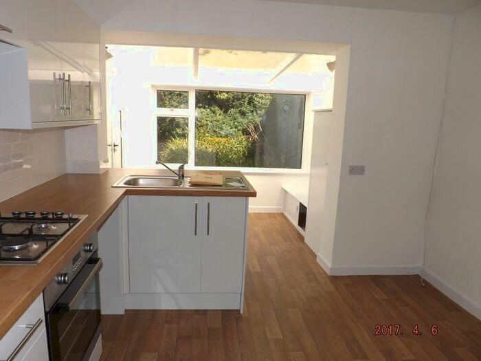 2 Bedroom Bungalow To Rent In Pixie Lane, Braunton, EX33