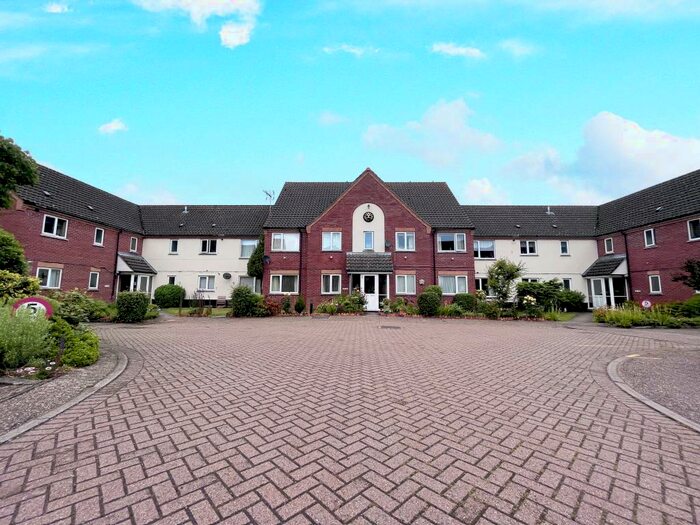 Flat To Rent In Regents Court, North Walsham, NR28