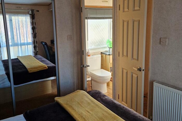 2 Bedroom Caravan For Sale In Two Bed Abi Ashcroft, Burrowhead Holiday Village, Isle Of Whithorn, Newton Stewart, Dumfries And Galloway, DG8