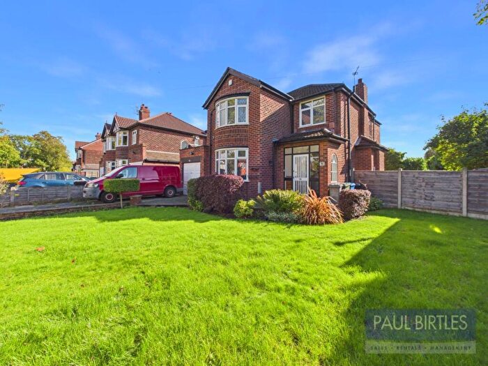 4 Bedroom Detached House For Sale In Moorside Road, Urmston, Trafford, M41