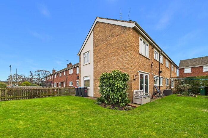 2 Bedroom Flat For Sale In Newhall Road, Chester, CH2