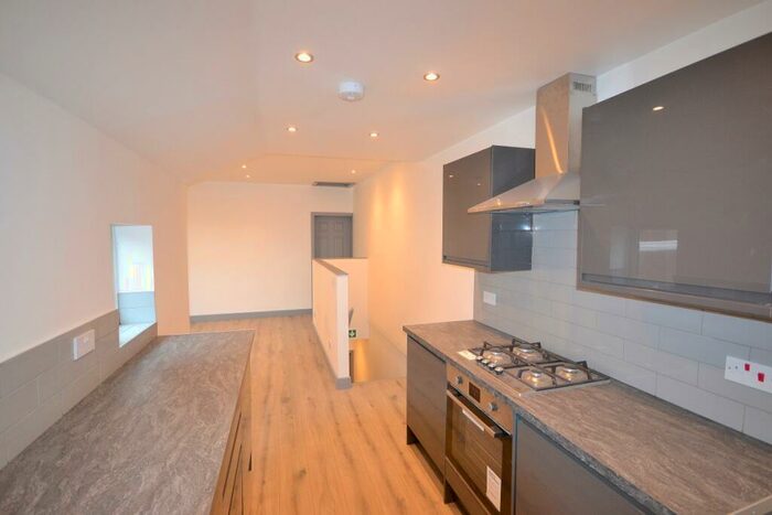 1 Bedroom Flat To Rent In Arnold Road, Northampton, NN2