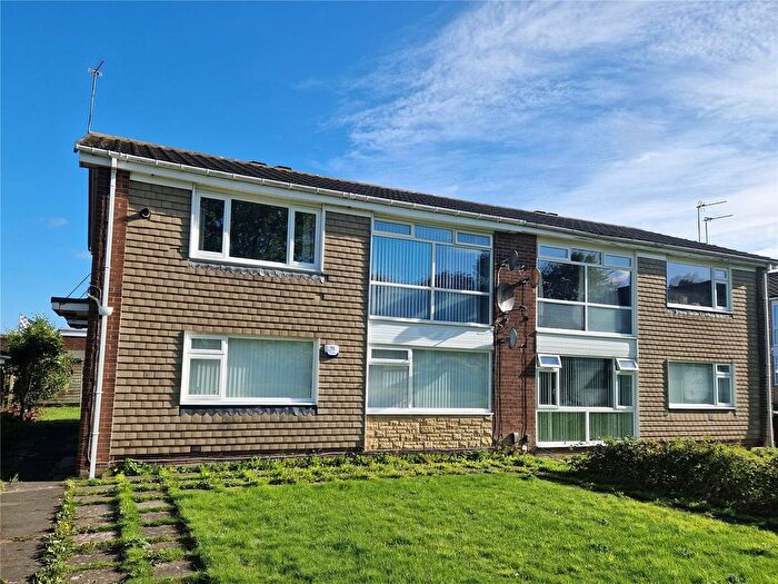 2 Bedroom Flat To Rent In Glenwood Walk, Newcastle Upon Tyne, Tyne And Wear, NE5