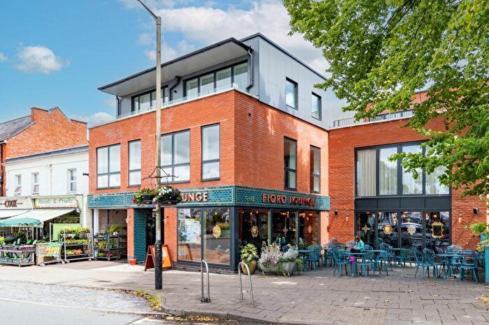 2 Bedroom Apartment To Rent In Bath Road, Cheltenham, GL53