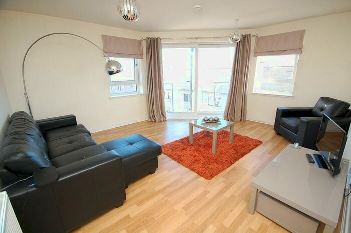 2 Bedroom Flat To Rent In St Peters Square - St Peters St, City Centre, Aberdeen, AB24