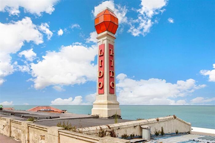 2 Bedroom Apartment For Sale In Ethelbert Road, Margate, Kent, CT9