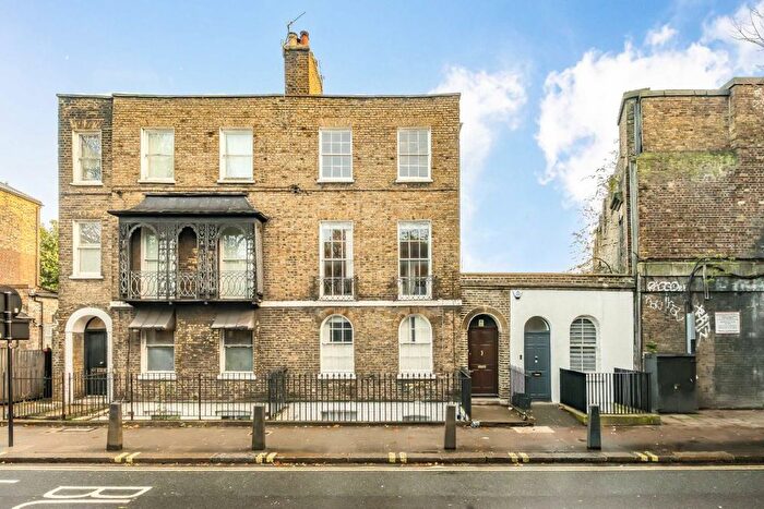 5 Bedroom Property To Rent In Camden Street, Camden, NW1