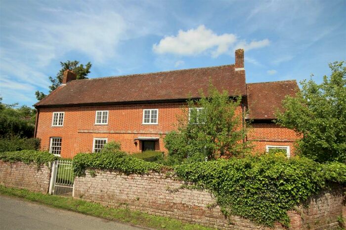 4 Bedroom Detached House For Sale In High Street, Damerham, Fordingbridge, SP6