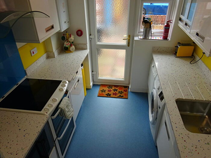 4 Bedroom Terraced House To Rent In Looe Road, St Davids, Exeter, EX4