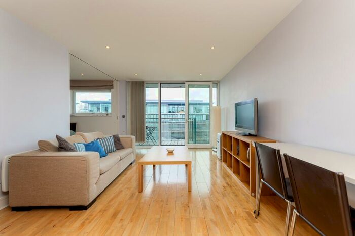 1 Bedroom Apartment To Rent In Howard Building, Chelsea Bridge Wharf, A Queenstown Road, Wandsworth, London, SW8