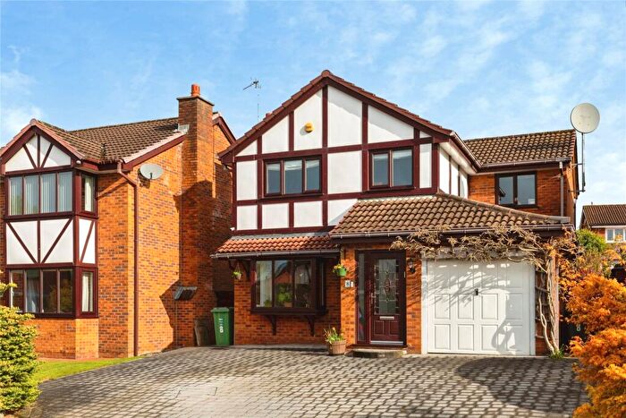 4 Bedroom Detached House For Sale In Hardwick Close, Radcliffe, Manchester, Greater Manchester, M26