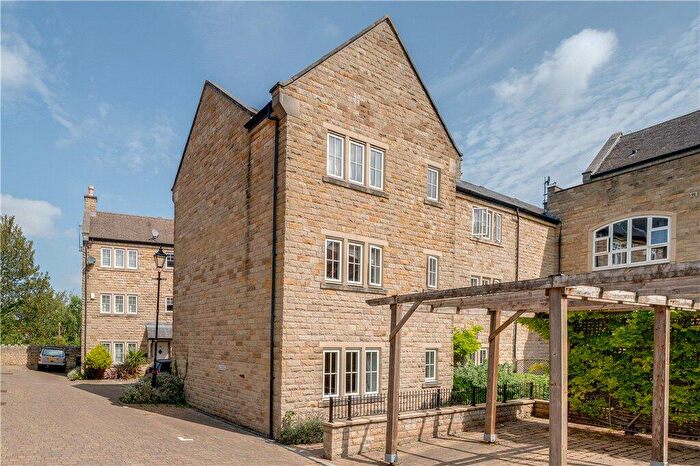 2 Bedroom Apartment For Sale In Micklethwaite Steps, Wetherby, West Yorkshire, LS22