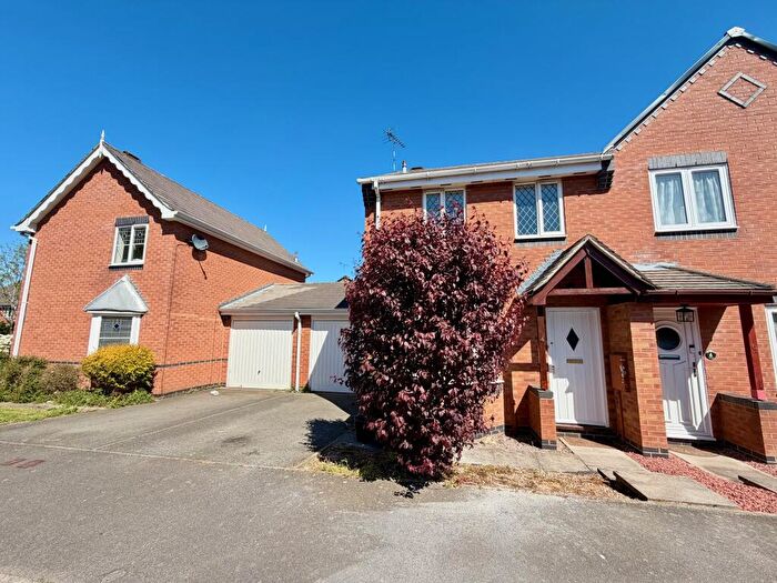 3 Bedroom Semi-Detached House To Rent In Skylark Avenue, Mountsorrel, Leics, LE12