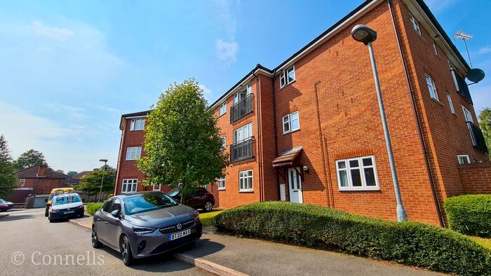 2 Bedroom Maisonette To Rent In Haunch Close, Kings Heath, Birmingham, B13