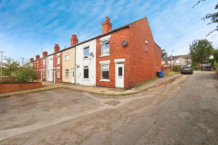 2 Bedroom End Of Terrace House For Sale In Gladstone Street, Mansfield, NG19