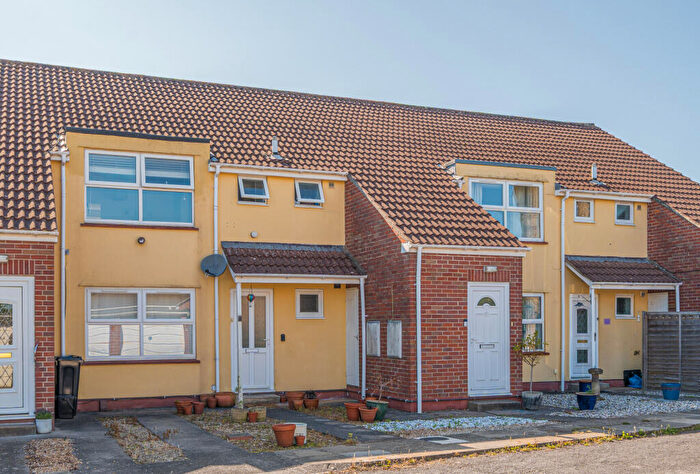 2 Bedroom Apartment For Sale In St. Clements Road, Keynsham, Bristol, Somerset, BS31