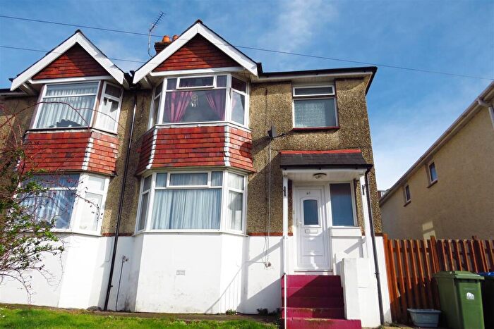 3 Bedroom Semi-Detached House To Rent In Athelstan Road, Southampton, SO19
