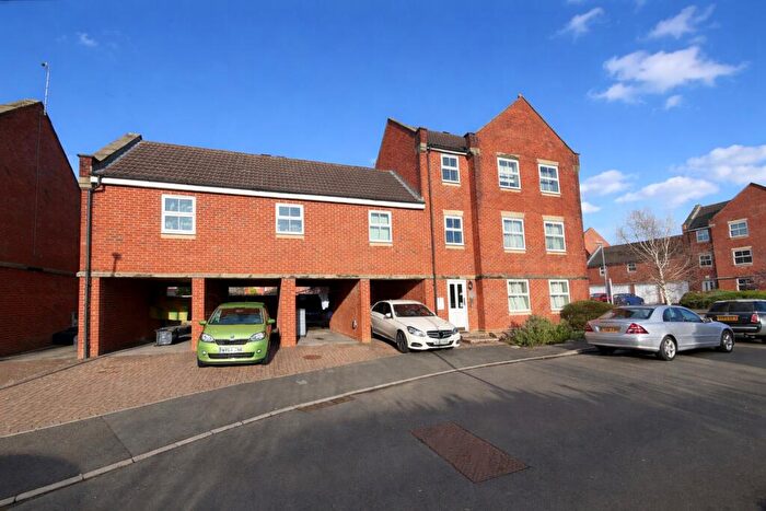 2 Bedroom Apartment For Sale In Lynmouth Road, Swindon, Wiltshire, SN2