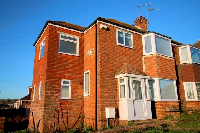 Studio To Rent In Northease Drive, Hove, BN3