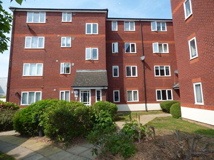1 Bedroom Flat To Rent In Bywater House, Harlinger Street, London, SE18