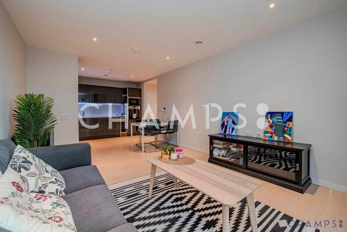 2 Bedroom Flat To Rent In Lantana Heights, Glasshouse Gardens, E20