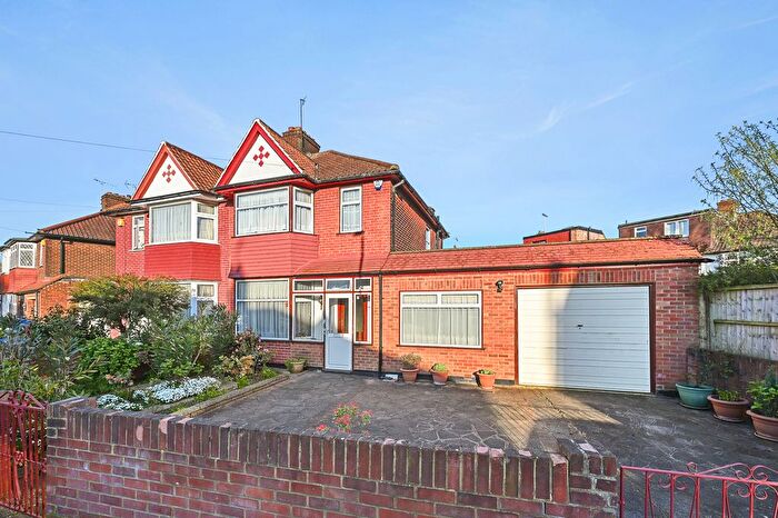 3 Bedroom Semi Detached House For Sale In Cleveland Gardens, London, NW2