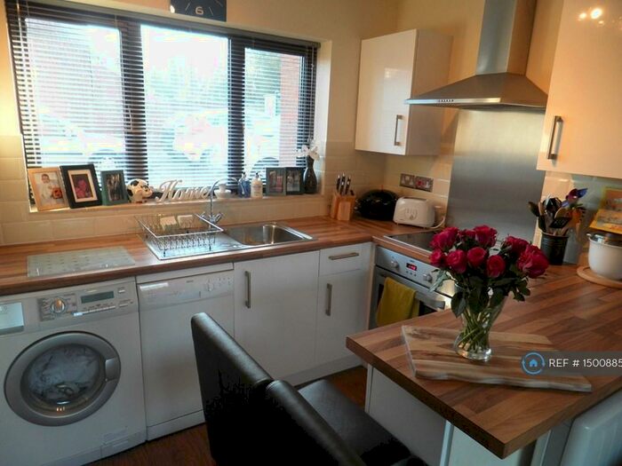 2 Bedroom Terraced House To Rent In Kirtlington, Milton Keynes, MK15