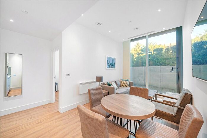 1 Bedroom Flat For Sale In Westgate House, West Gate, London, W5