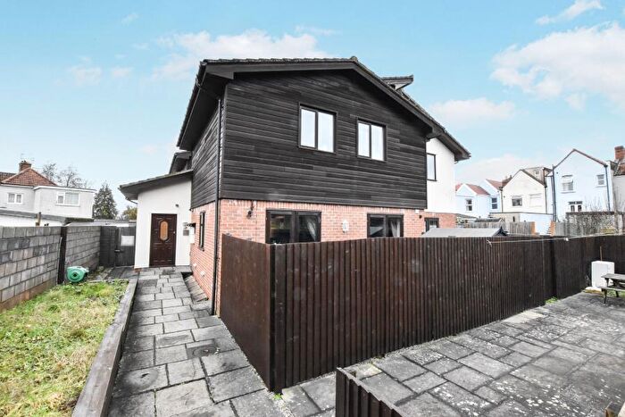 1 Bedroom Apartment To Rent In Cardill Place - Bishopsworth, BS13