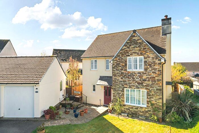 4 Bedroom Detached House For Sale In Werrington Drive, Callington, Cornwall, PL17