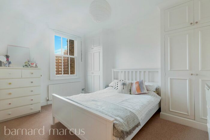 2 Bedroom Flat To Rent In St. Marys Grove, London W4