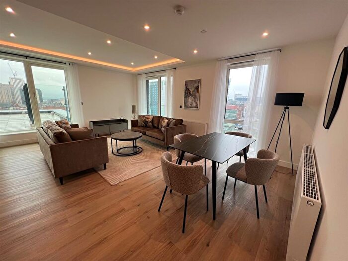 2 Bedroom Flat To Rent In Shadwell Street, Birmingham, B4
