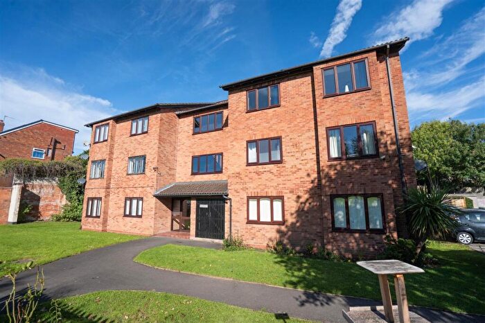 1 Bedroom Apartment To Rent In Gilbertstone Court, Moat Lane, Birmingham, B26