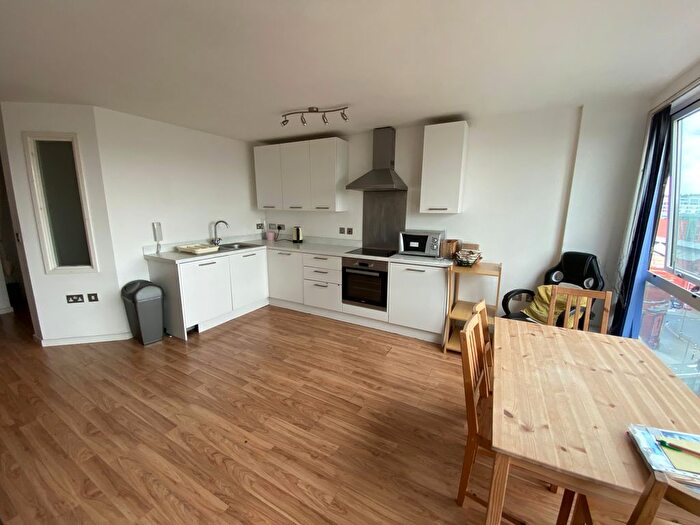 1 Bedroom Flat To Rent In Marco Island, Nottingham, NG1