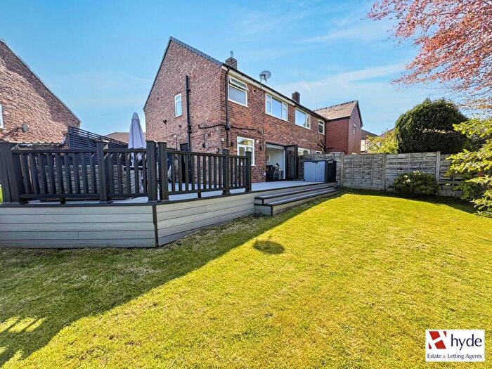 3 Bedroom Semi-Detached House For Sale In Alum Crescent, Sunnybank, Bury., BL9