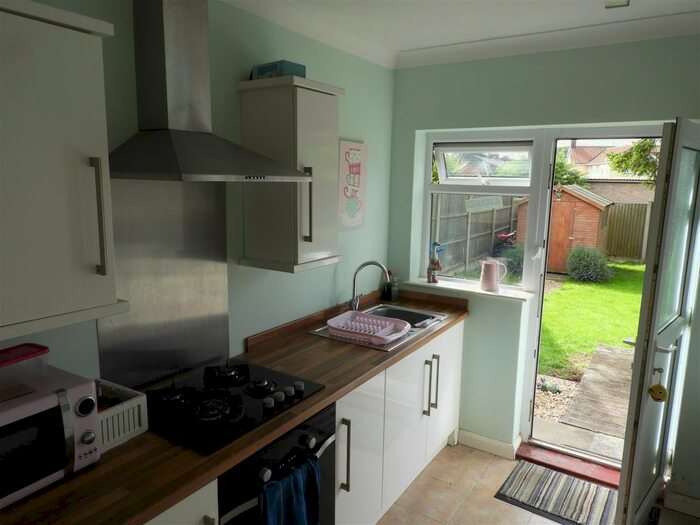 2 Bedroom Property To Rent In Deepdale Lane, Nettleham, Lincoln, LN2