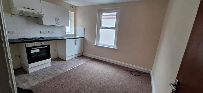 1 Bedroom Flat To Rent In Hyde Road, Paignton, TQ4