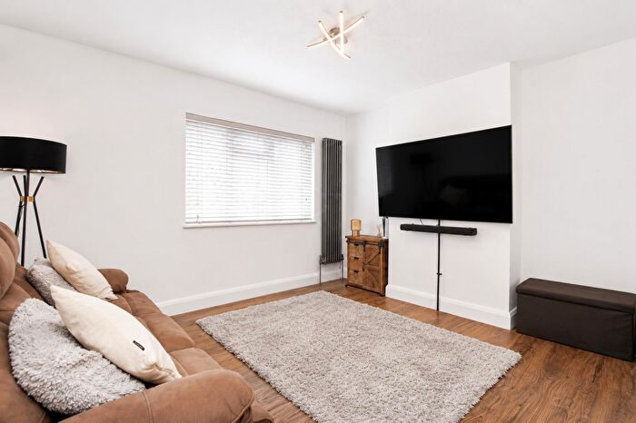 2 Bedroom End Of Terrace House For Sale In Canons Lane, Burgh Heath, Tadworth, KT20