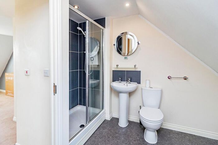 3 Bedroom End Of Terrace House For Sale In Cheviot Gardens, Oakridge Park, Milton Keynes, Buckinghamshire, MK14