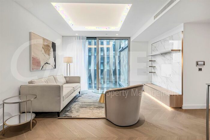 2 Bedroom Flat To Rent In The Haydon, Minories, London, EC3N