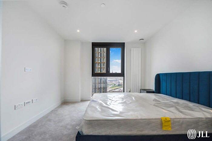 1 Bedroom Flat To Rent In Durban Road, London, E15