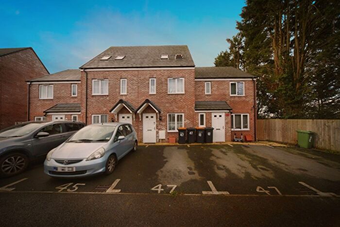 3 Bedroom Terraced House For Sale In Fauna Field, Dunstable, LU5