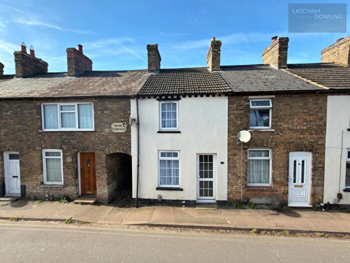 2 Bedroom Terraced House For Sale In Rose Lane, Biggleswade, SG18