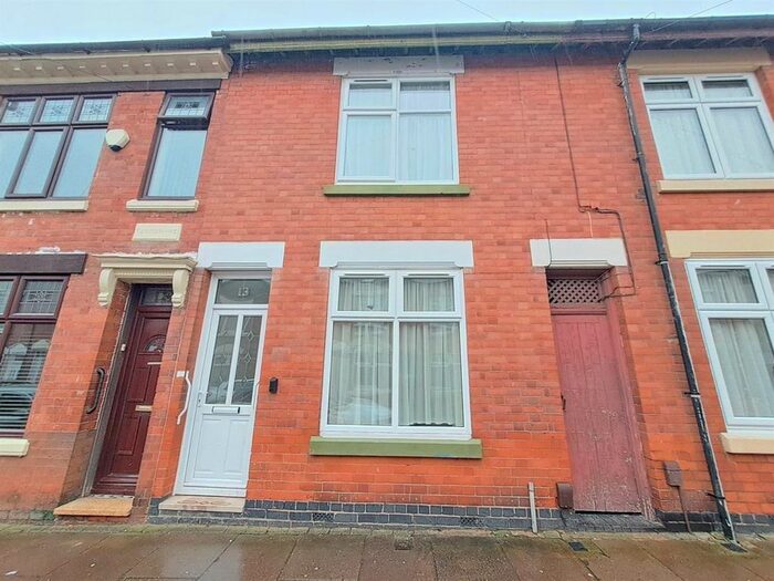 3 Bedroom Terraced House To Rent In Wilson Street, Leicester, LE2