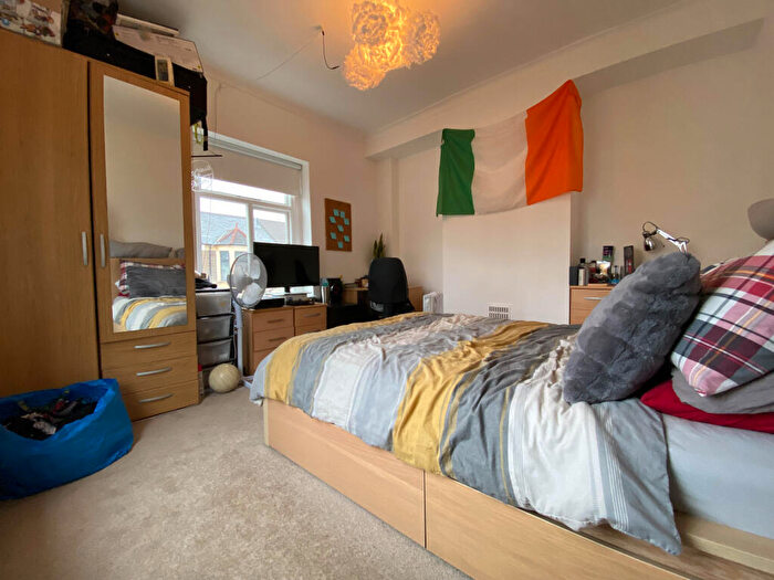 5 Bedroom End Of Terrace House To Rent In Manor Street, Heath, CF14