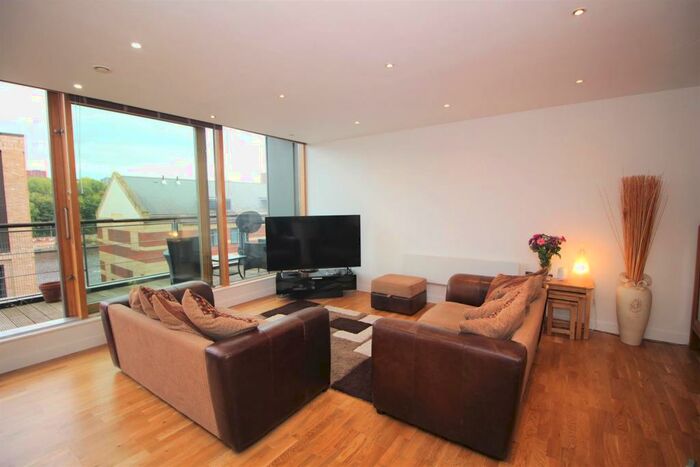 2 Bedroom Apartment To Rent In Quayside Lofts, Close, Newcastle Quayside, NE1