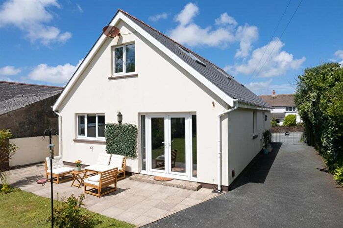 4 Bedroom Detached Bungalow For Sale In Simpson Cross, Haverfordwest, SA62