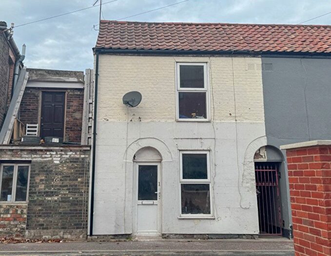2 Bedroom Terraced House For Sale In Sidegate Road, Great Yarmouth, Norfolk, NR30