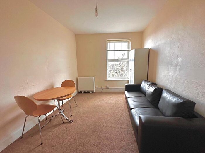 1 Bedroom Flat To Rent In Northolt Road, Harrow, HA2
