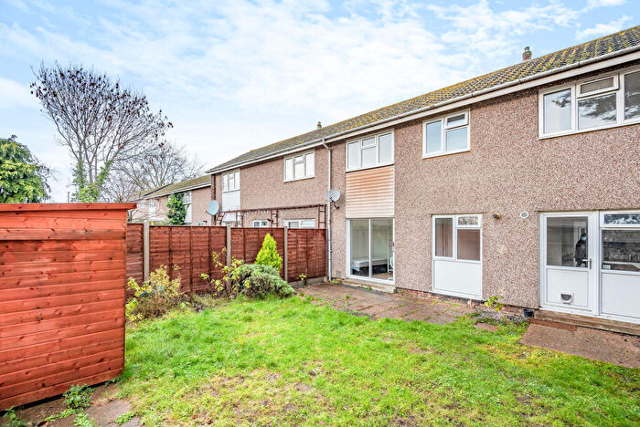 5 Bedroom Terraced House To Rent In Southway, Guildford, GU2